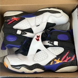 Nike Air Jordan VIII 8 Retro "Three Peat" White/Purple Size 6.5Y - 305368-142